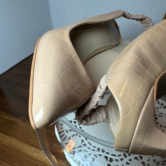 Vince Camuto Restia Beige Croc Embossed Patent Leather Slingback Pumps Heel 6.5M - Picture 12 of 12